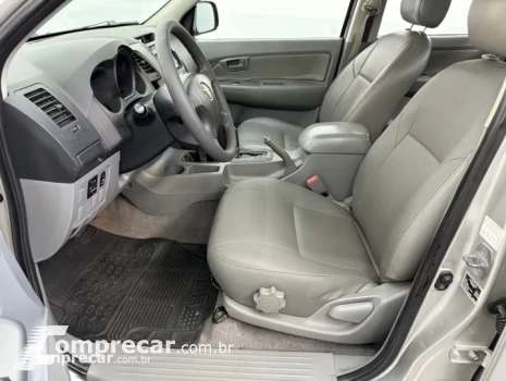 HILUX 2.4 4X4 CD 8V