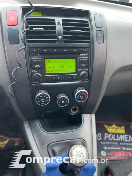 TUCSON 2.0 GL 2WD 16V