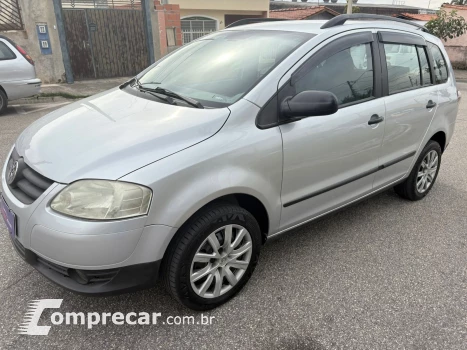 Volkswagen SPACEFOX 1.6 MI 8V 4 portas
