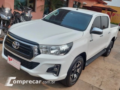 Toyota HILUX - 2.8 SRV 4X4 CD 16V 4P AUTOMÁTICO 4 portas