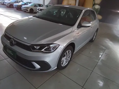 Volkswagen POLO 1.0 170 TSI COMFORTLINE AUTOMÁTICO 4 portas