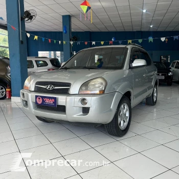 Hyundai TUCSON 2.0 MPFI GLS 16V 143cv 2WD 4 portas