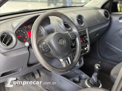 Volkswagen GOL 1.6 MI 8V FLEX 4P MANUAL G.V 4 portas