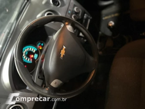 CELTA - 1.0 MPFI LT 8V 4P MANUAL