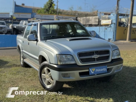 CHEVROLET S10 Pick-Up Exec. 2.8 4x4 CD TB Int.Dies 4 portas
