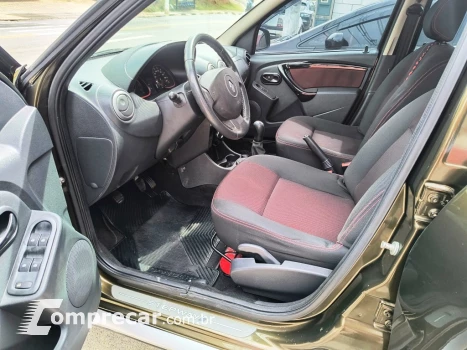 SANDERO 1.6 16V SCE Stepway