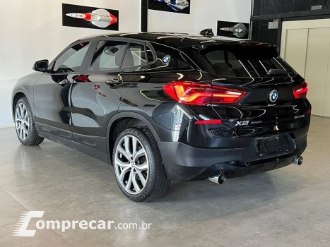 BMW X2 2.0 16V Turbo Activeflex Sdrive20i GP 4 portas