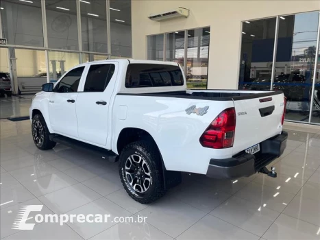 HILUX 2.8 D-4d Turbo CD Power Pack 4X4