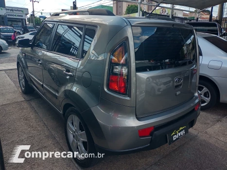 Kia SOUL 1.6 EX 16V 4 portas