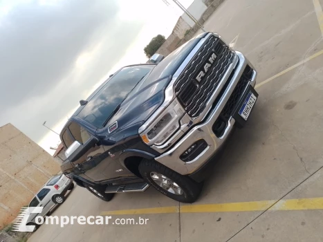 RAM 2500 6.7 I6 24V SLT CABINE DUPLA TURBO DIESEL LARAMIE 4X4 AU 4 portas