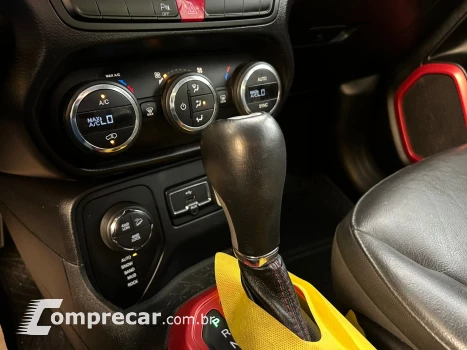 RENEGADE 2.0 16V Turbo Trailhawk 4X4