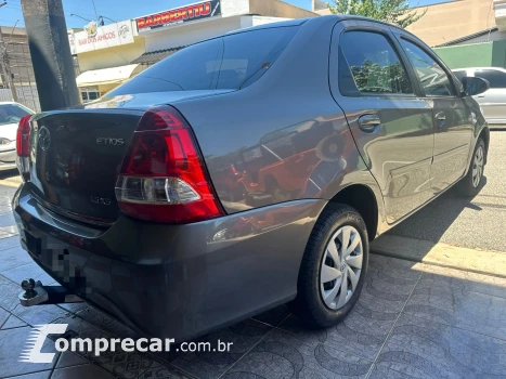 ETIOS 1.5 XS Sedan 16V