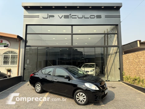 NISSAN VERSA 1.6 SV 16V 4 portas