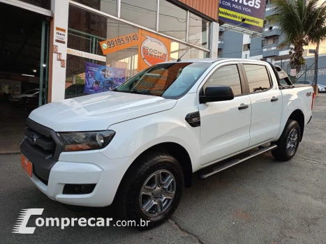 FORD Ranger 2.2 16V XLS DIESEL 4X4 CABINE DUPLA 4 portas