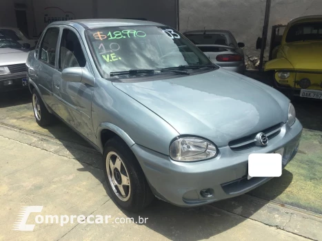 CORSA 1.0 MPFI Classic Sedan Life 8V