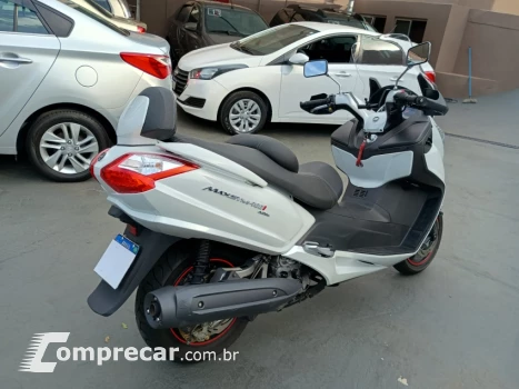 Maxsym 400i