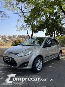 FORD FIESTA 1.6 MPI Class 8V 4 portas