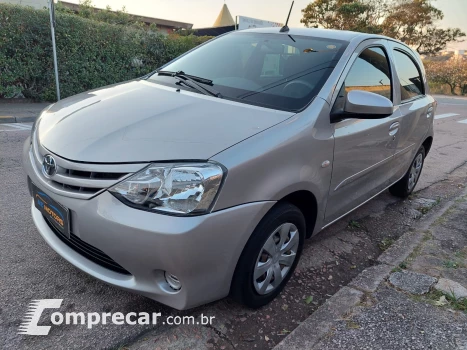 Toyota ETIOS 1.3 X 16V 4 portas