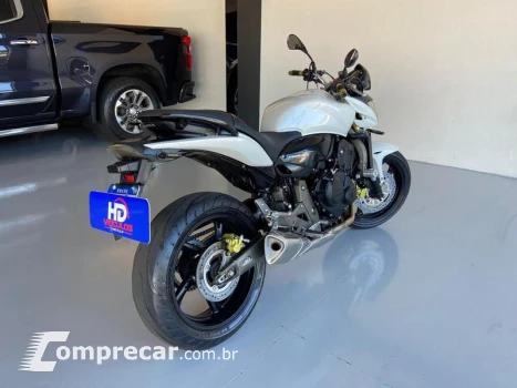 CB600F HORNET