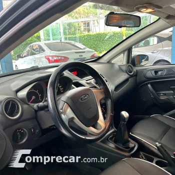 FIESTA 1.6 Rocam Sedan 8V