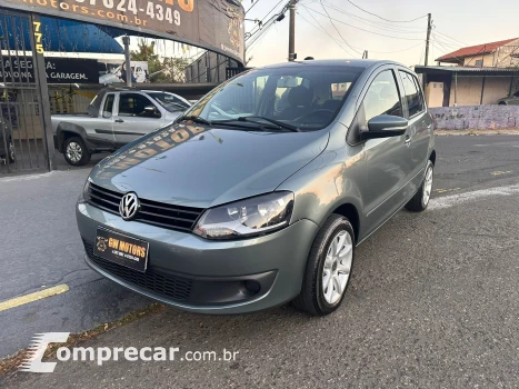 Volkswagen FOX 1.0 MI 8V 4 portas