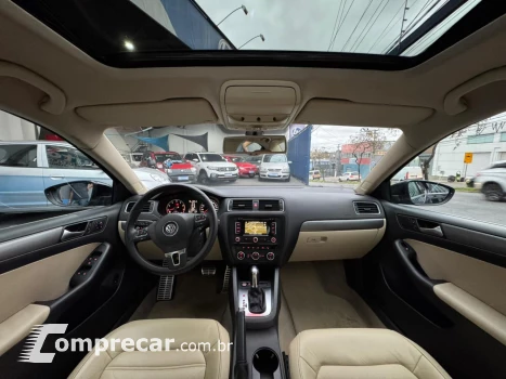 JETTA 2.0 TSI Highline 211cv
