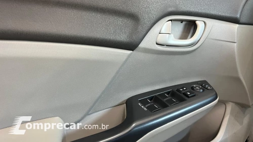Civic Sedan LXR 2.0 Flex 16V 4p Aut.