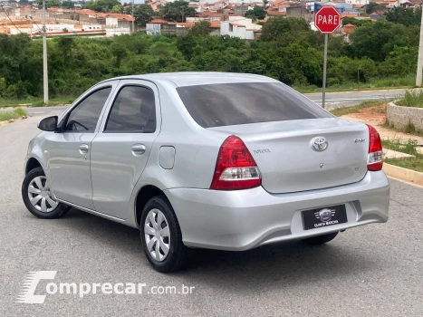 Etios Sedan X 1.5 (Flex)