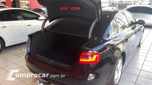 AUDI A4 1.8 TFSI AMBIENTE