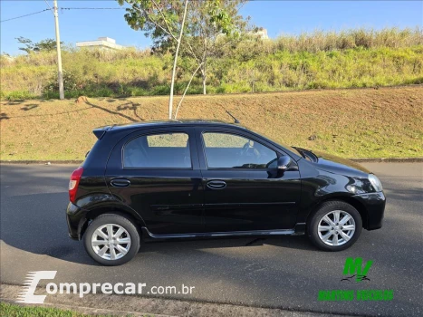 ETIOS 1.5 XLS 16V FLEX 4P AUTOMÁTICO