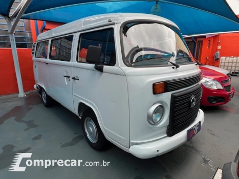 Kombi 1.4 FLEX STD LOTAÇÃO 12 LUGARES