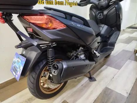 XMAX 250