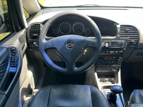 ZAFIRA 2.0 MPFI Elegance 8V