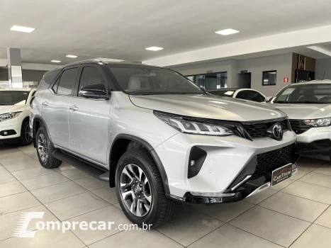HILUX SW4 2.8 D-4d Turbo Diamond 7L