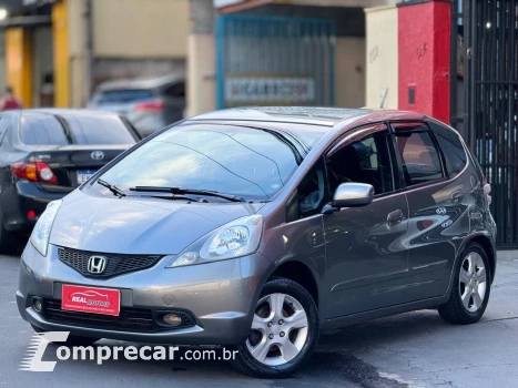 Honda FIT 1.4 LX 16V 4 portas