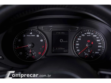 Audi Q3 1.4 TFSI BLACK EDITION FLEX 4P S TRONIC 4 portas