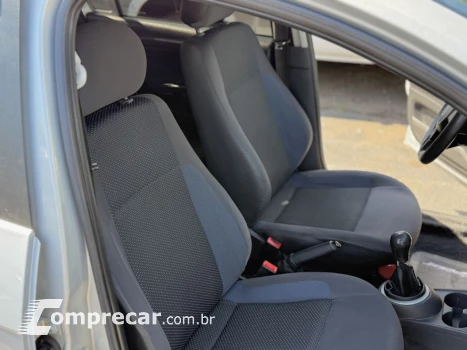 Gol City (Trend)/Titan 1.0 T. Flex 8V 4p