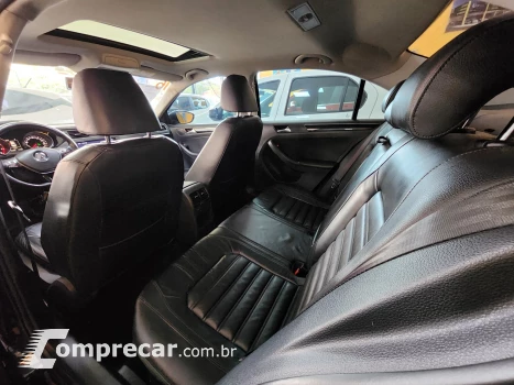 JETTA Highline 2.0 TSI 16V 4p Tiptronic