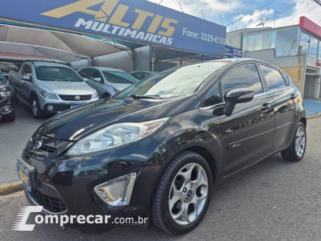 FORD FIESTA 1.6 SE Hatch 16V 4 portas