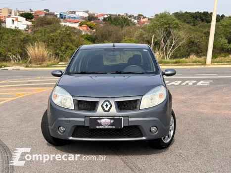 Sandero Privilège 1.6 8V Hi-Torque (flex)