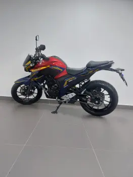 YAMAHA FZ25 FAZER ABS