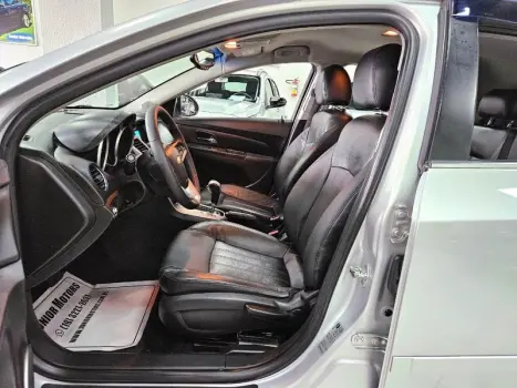 CRUZE 1.8 LT SPORT6 16V FLEX 4P AUTOMÁTICO
