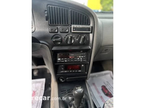 LOGUS 1.8 GLS 8V GASOLINA 2P MANUAL