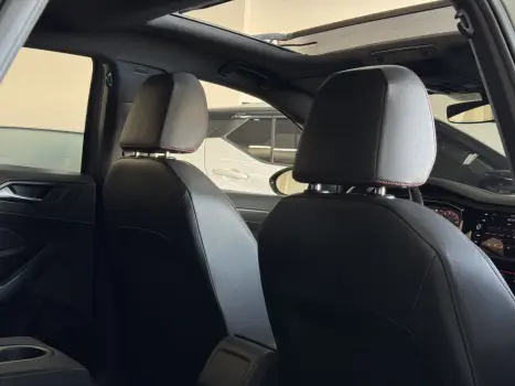 Jetta 2.0 4P 350 TSI GLI AUTOMÁTICO DSG