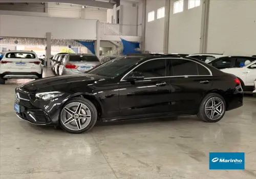 Mercedes-Benz C 200 1.5 EQ BOOST HÍBRIDO AMG LINE 9G-TRONIC 4 portas