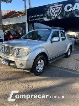 NISSAN FRONTIER 2.5 LE 4X4 CD Turbo Eletronic 4 portas