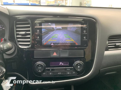 OUTLANDER 2.0 16V 160cv Aut.