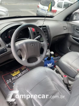TUCSON 2.0 GL 2WD 16V