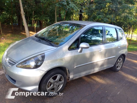 HONDA FIT 1.4 LX 4 portas