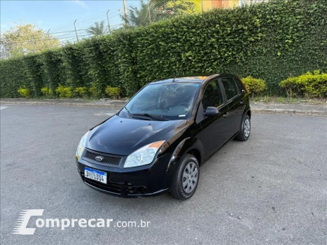 FORD FIESTA 1.0 MPI Hatch 8V 4 portas